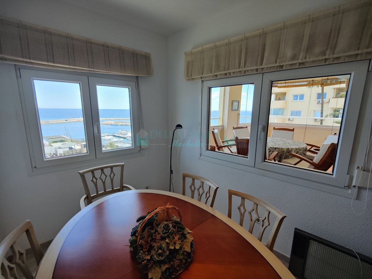 Apartment for sale in Estepona
