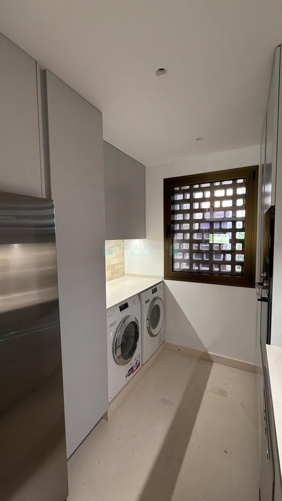 Ground Floor Apartment for rent in Atalaya, Estepona