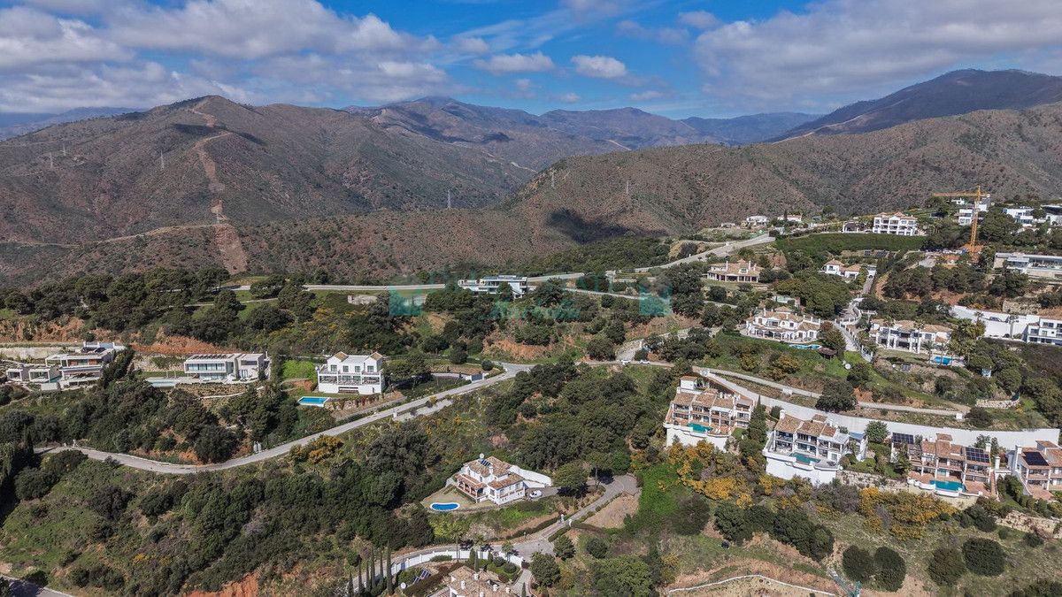 Residential Plot for sale in Benahavis