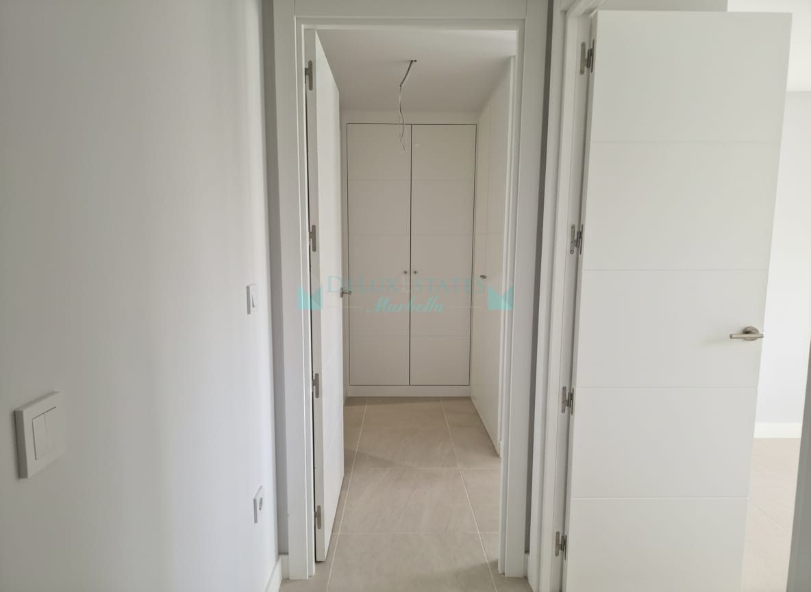 Ground Floor Apartment for sale in Estepona