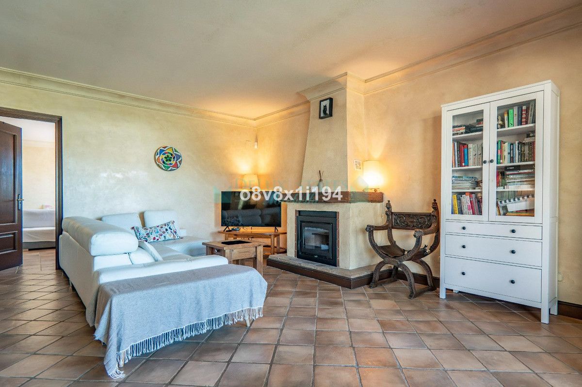 Villa for sale in Marbella