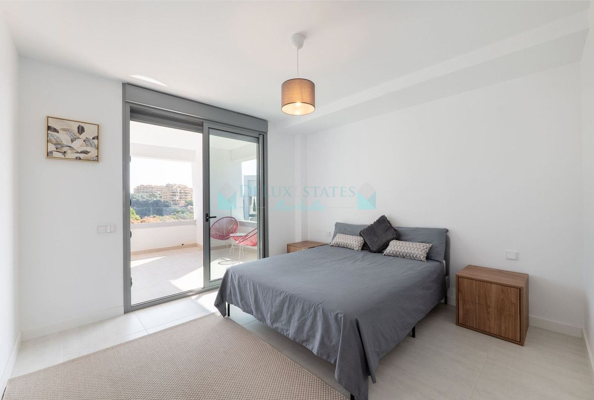 Apartment for sale in Estepona