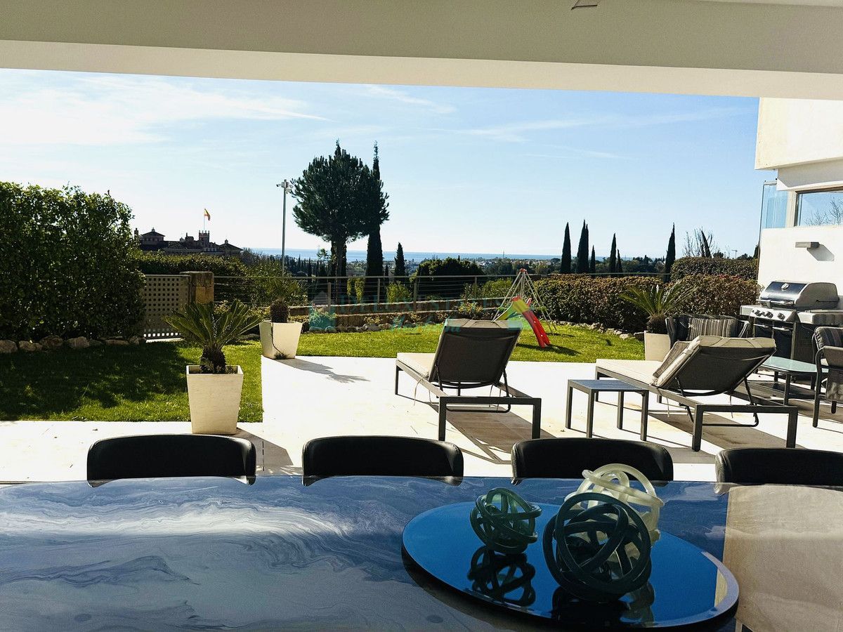 Ground Floor Apartment for sale in Los Flamingos, Benahavis