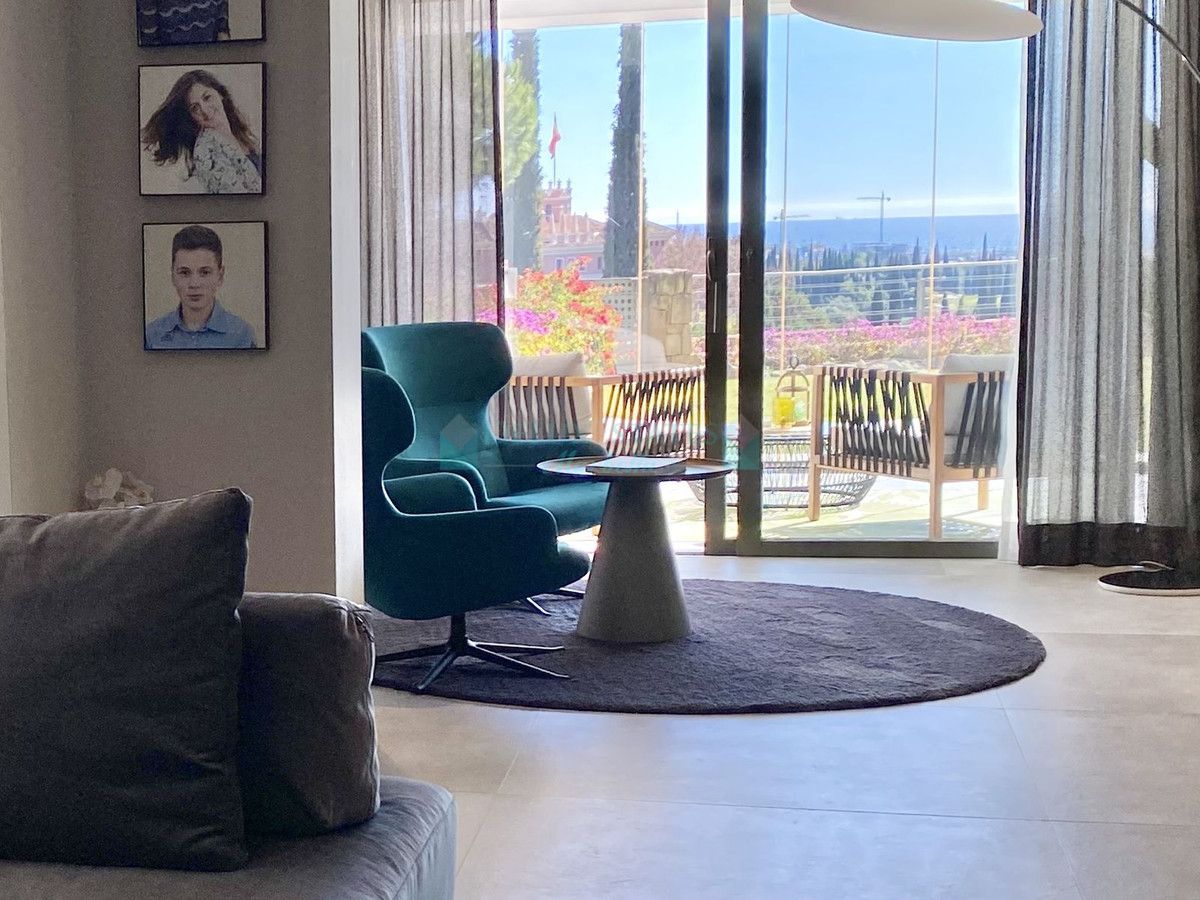 Ground Floor Apartment for sale in Los Flamingos, Benahavis