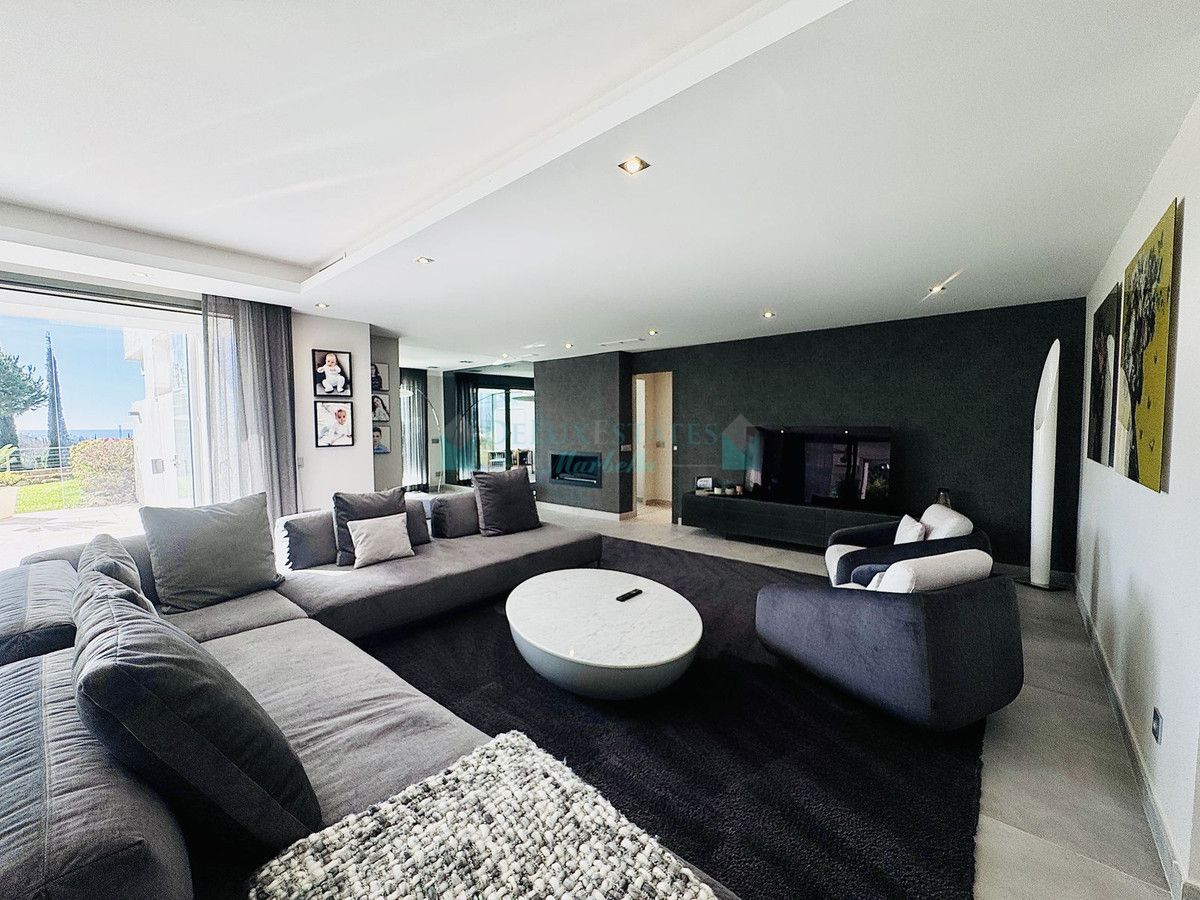 Ground Floor Apartment for sale in Los Flamingos, Benahavis