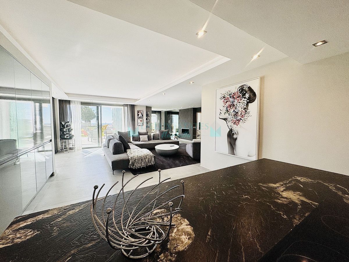 Ground Floor Apartment for sale in Los Flamingos, Benahavis