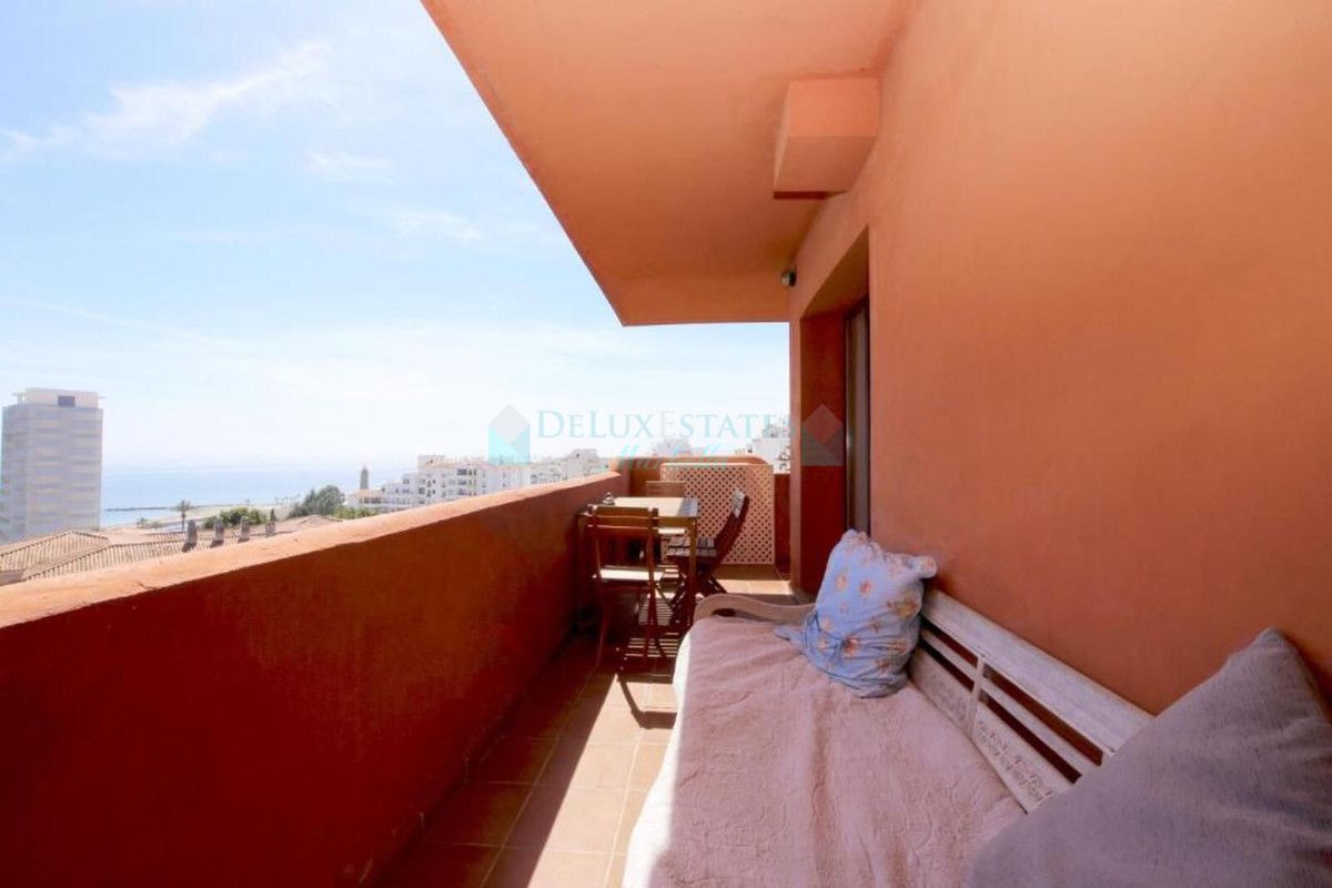 Apartamento en venta en Estepona