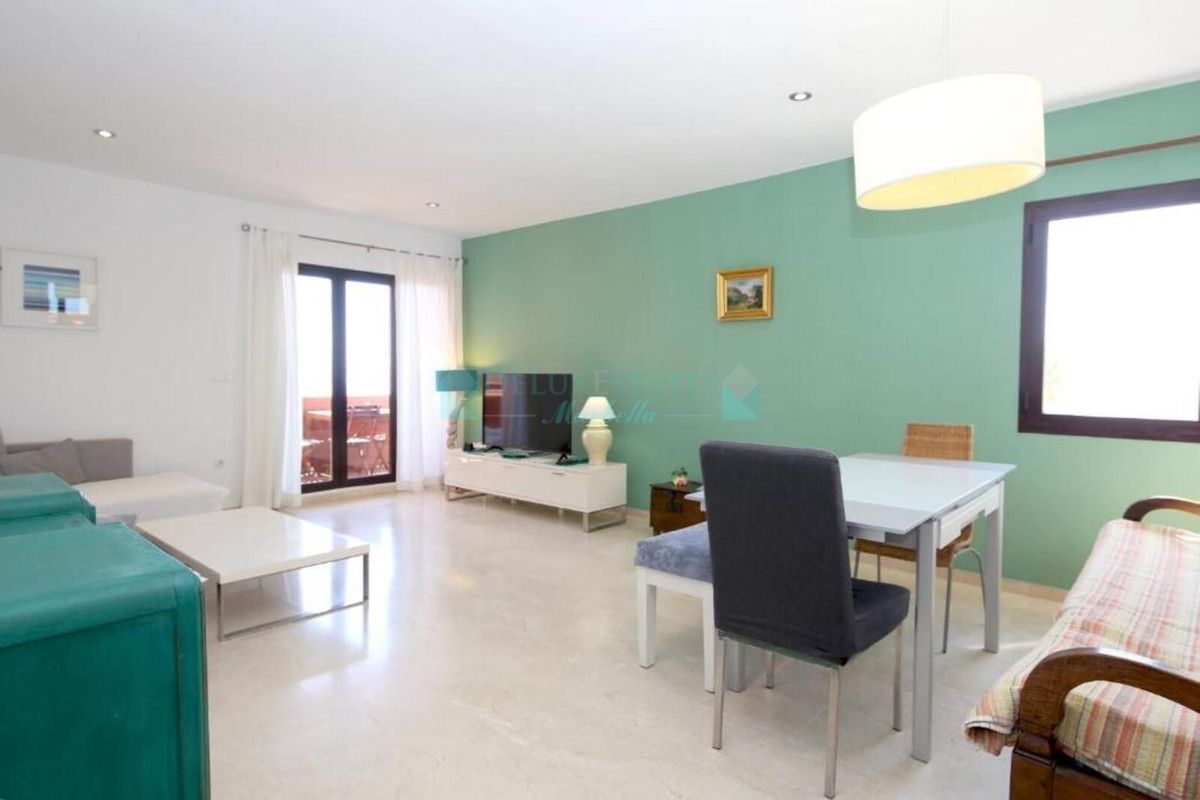Apartamento en venta en Estepona