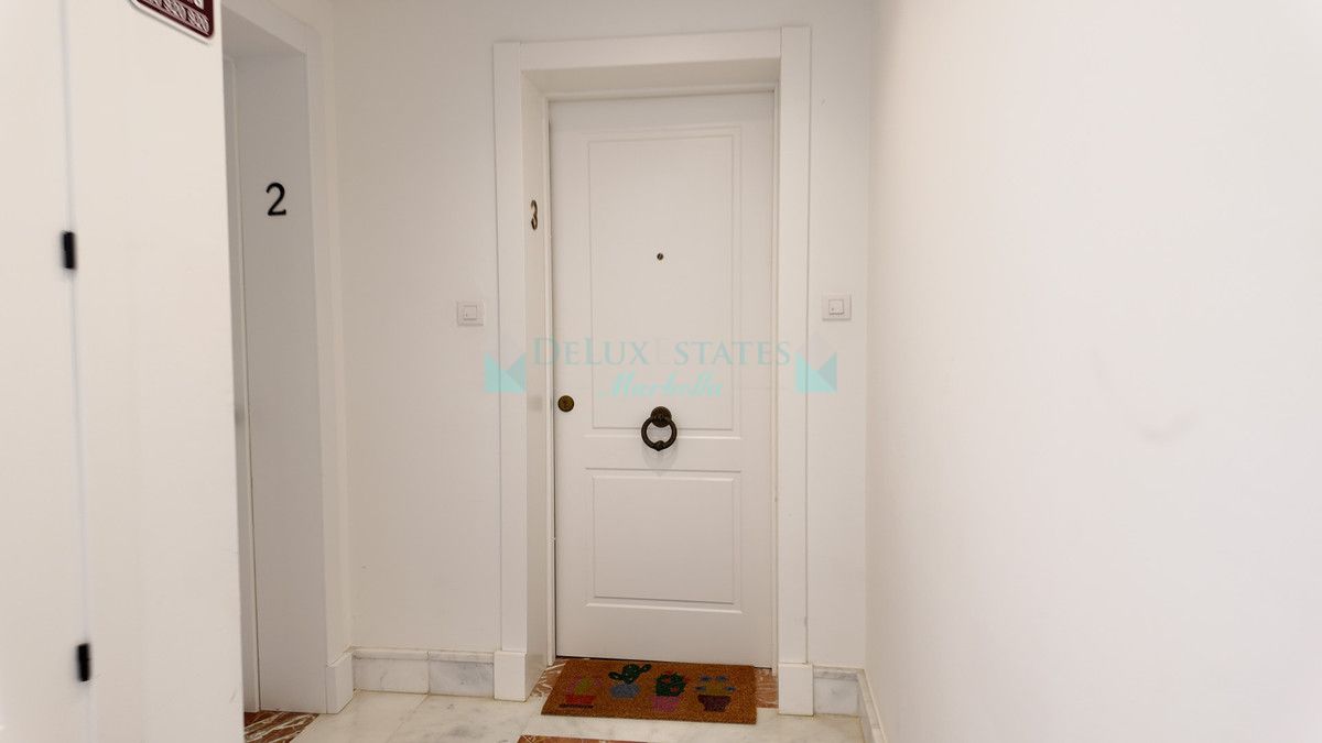 Apartamento en venta en Nueva Andalucia