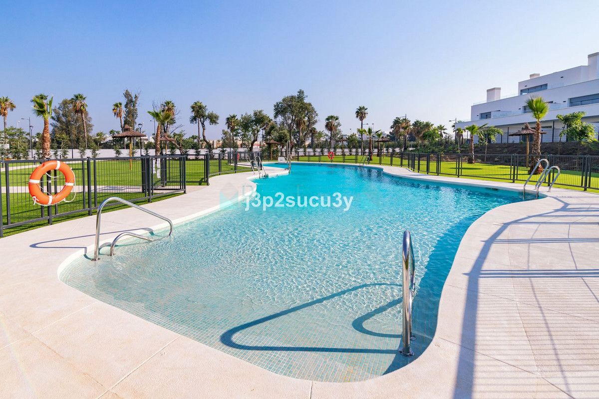 Apartamento en venta en Bel Air, Estepona