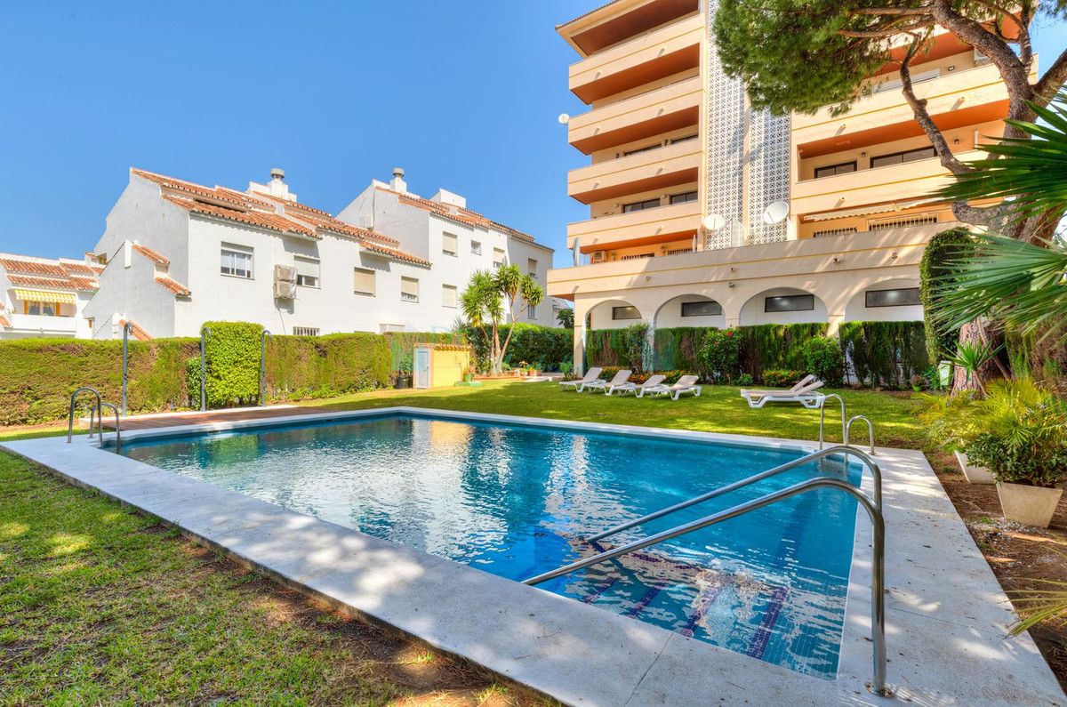 Apartment for sale in Nueva Andalucia