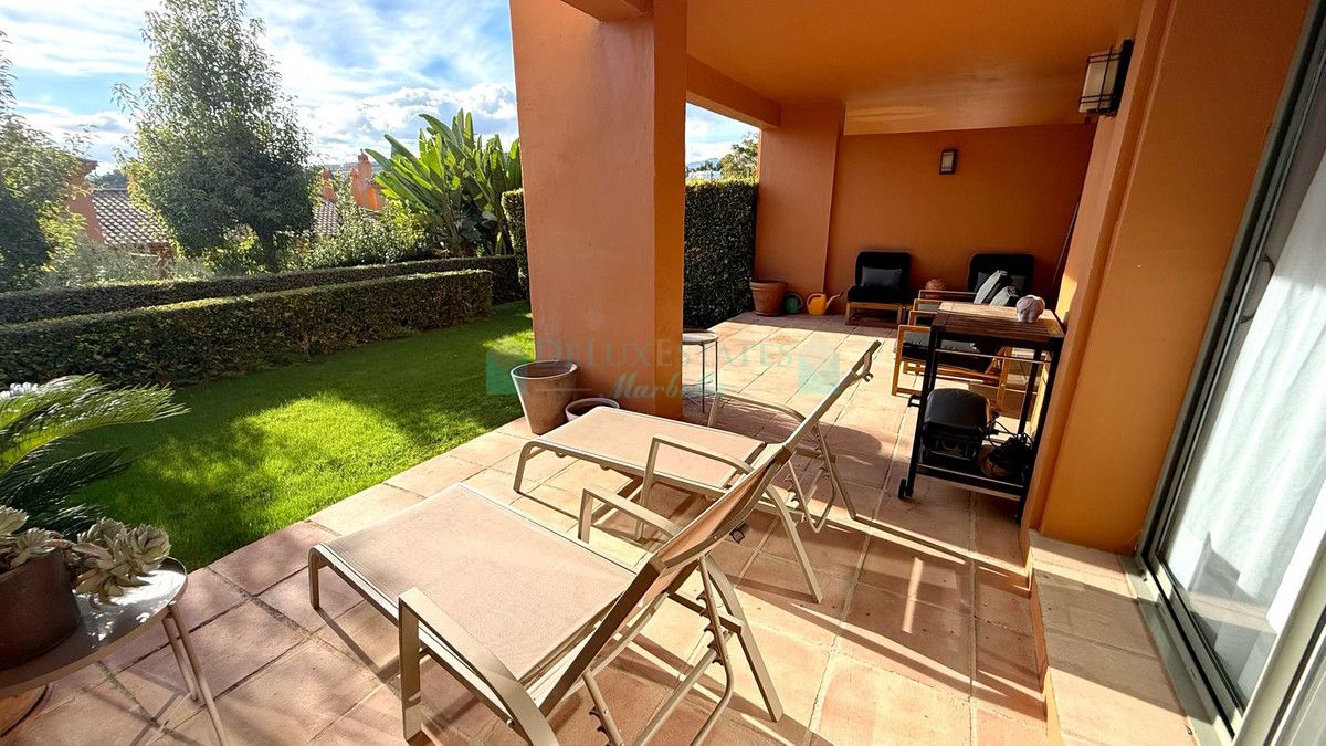 Ground Floor Apartment for rent in Atalaya, Estepona