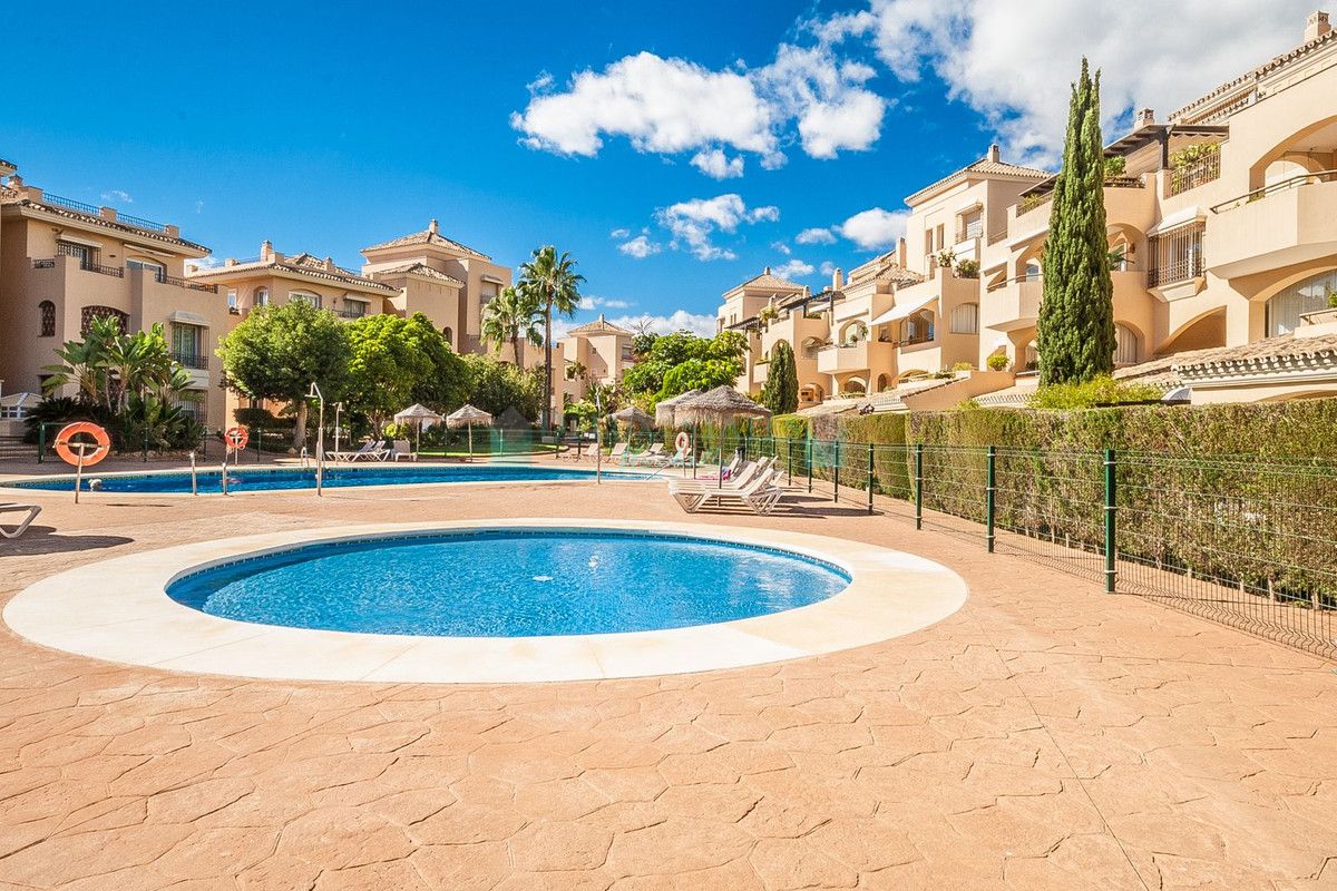 Apartamento Planta Baja en venta en Elviria, Marbella Este
