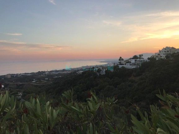 Apartment for sale in Los Monteros, Marbella East