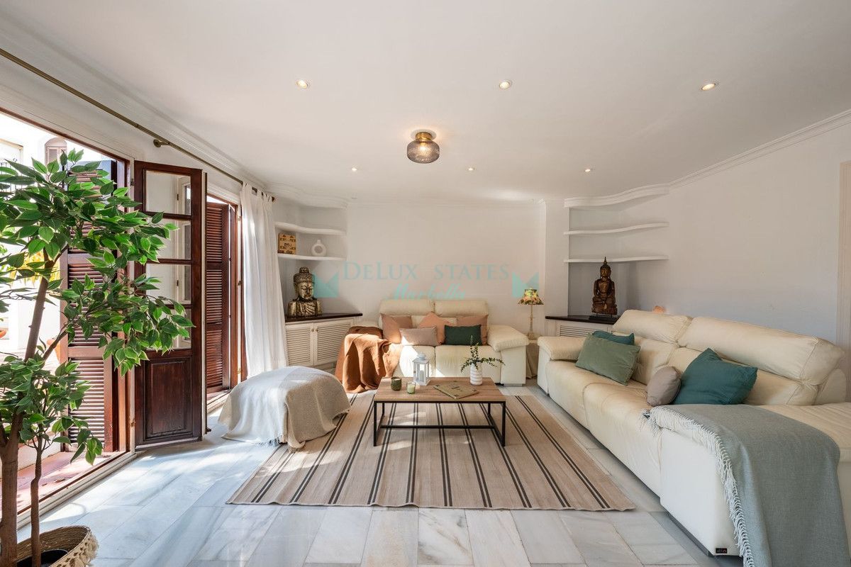 Ground Floor Apartment for sale in Marbella Golden Mile