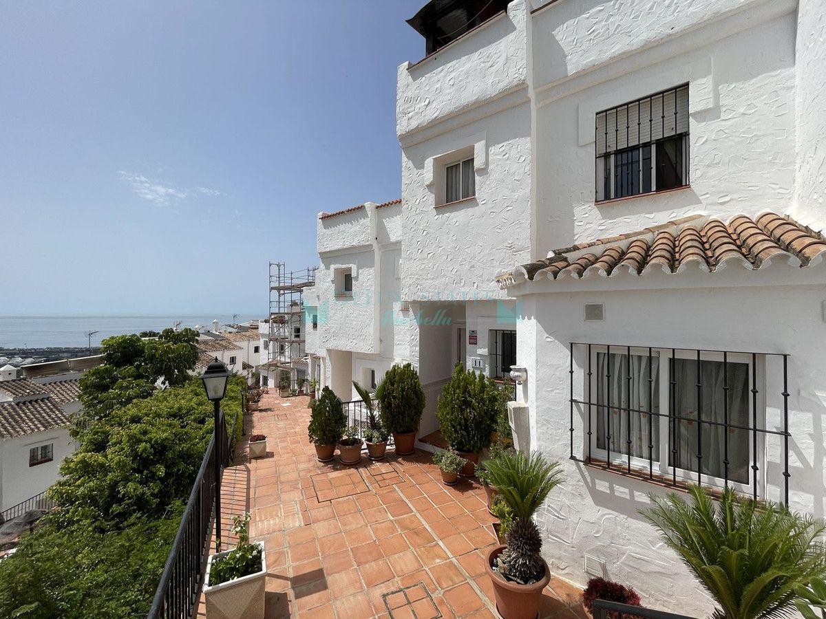 Town House for sale in Los Altos de los Monteros, Marbella East