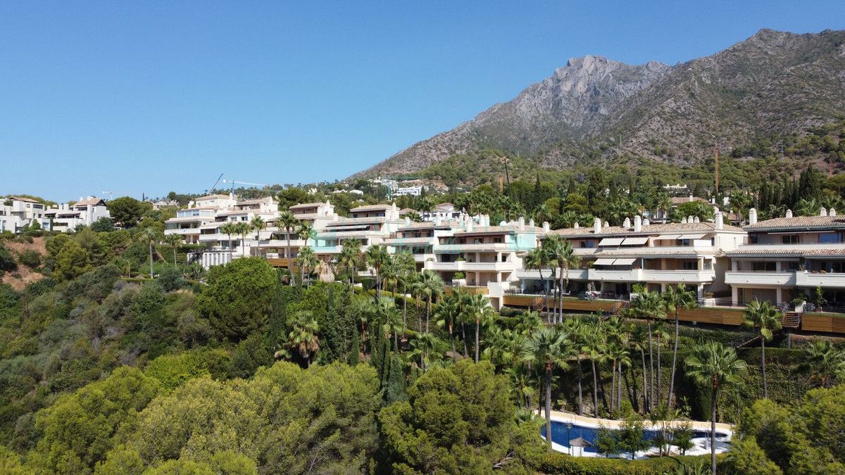 Ground Floor Apartment for sale in Sierra Blanca, Marbella Golden Mile