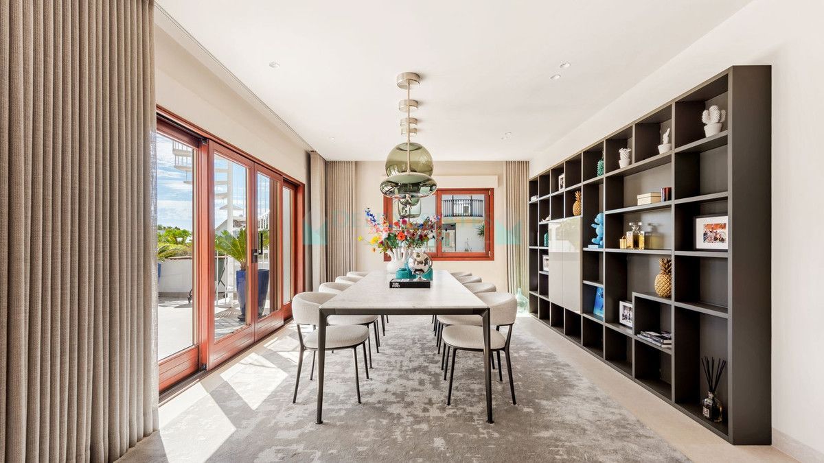 Penthouse for sale in Marbella Golden Mile