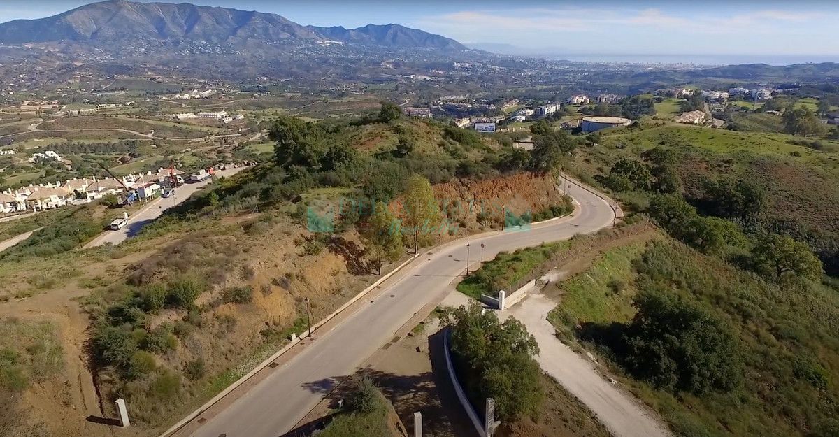Residential Plot for sale in La Mairena, Marbella East