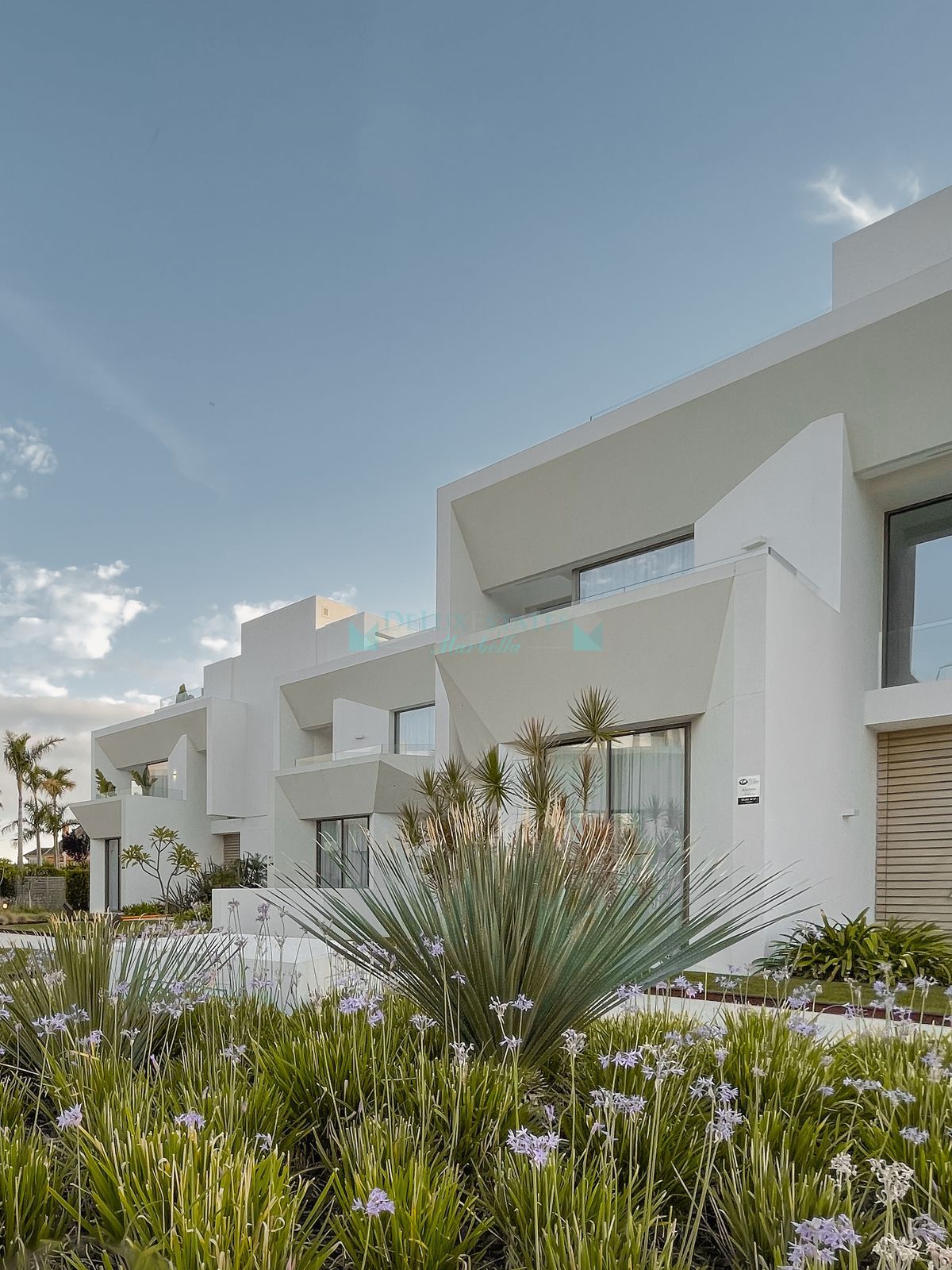 Semi Detached Villa for sale in Nueva Andalucia