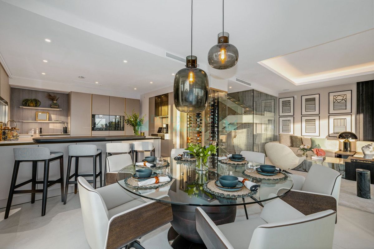 Semi Detached Villa for sale in Nueva Andalucia