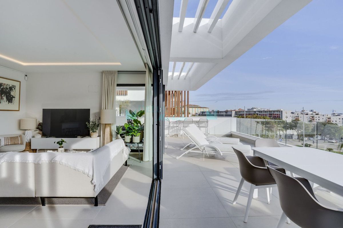 Apartamento en venta en Estepona