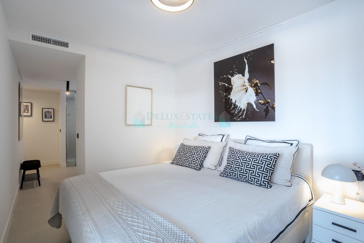 Apartamento en venta en Estepona