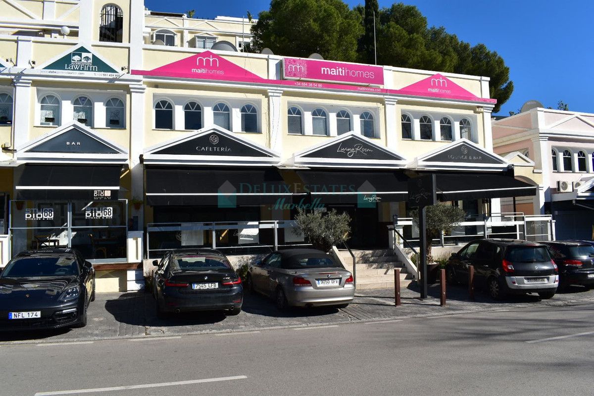 Office for sale in Aloha, Nueva Andalucia