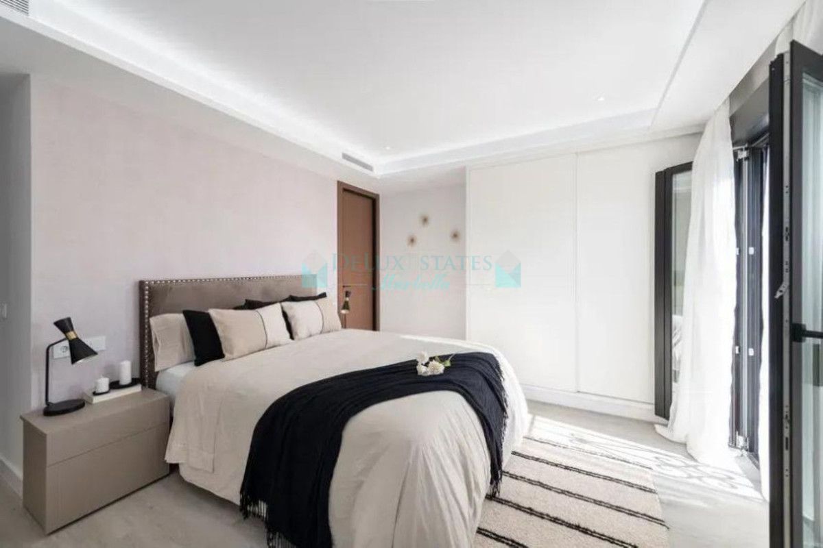 Apartment for sale in Marbella - Puerto Banus