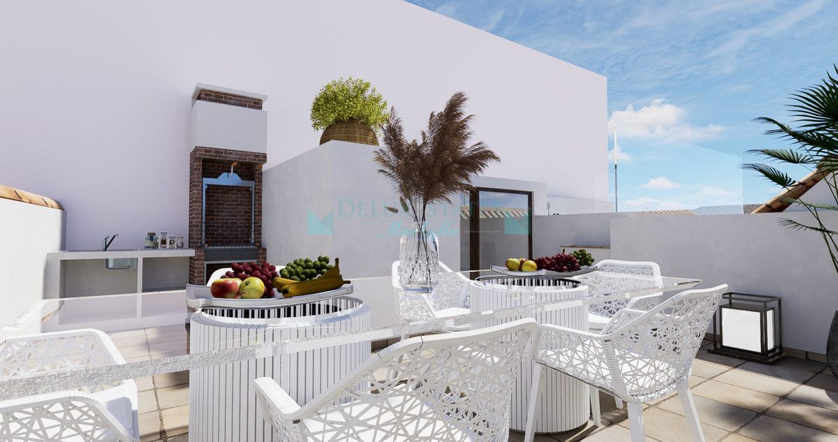 Town House for sale in Estepona