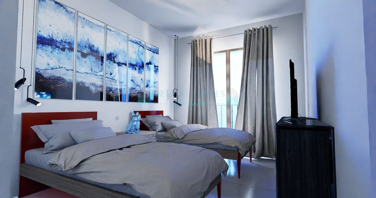 Town House for sale in Estepona