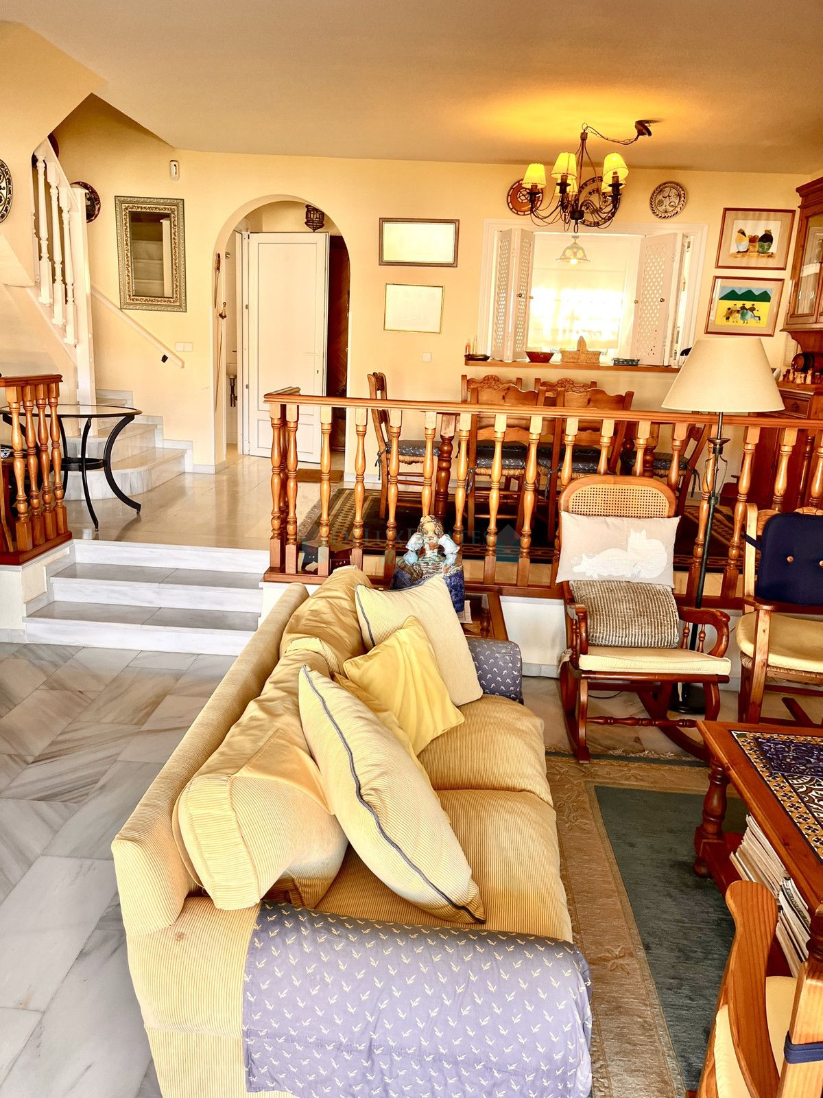 Town House for sale in Estepona