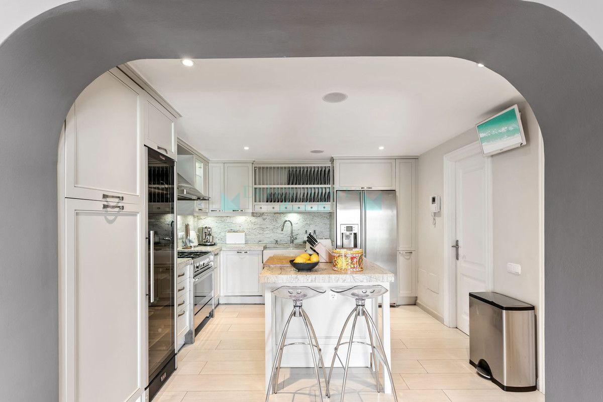 Town House for sale in La Heredia, Benahavis