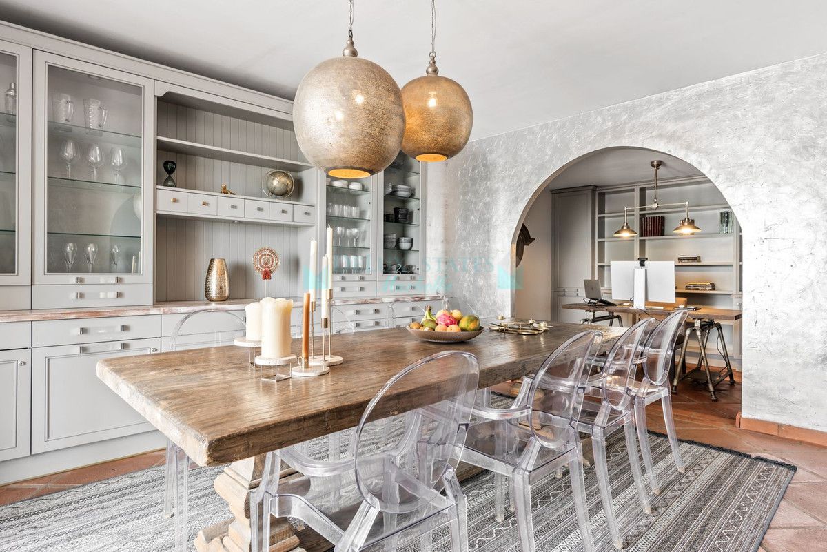 Town House for sale in La Heredia, Benahavis