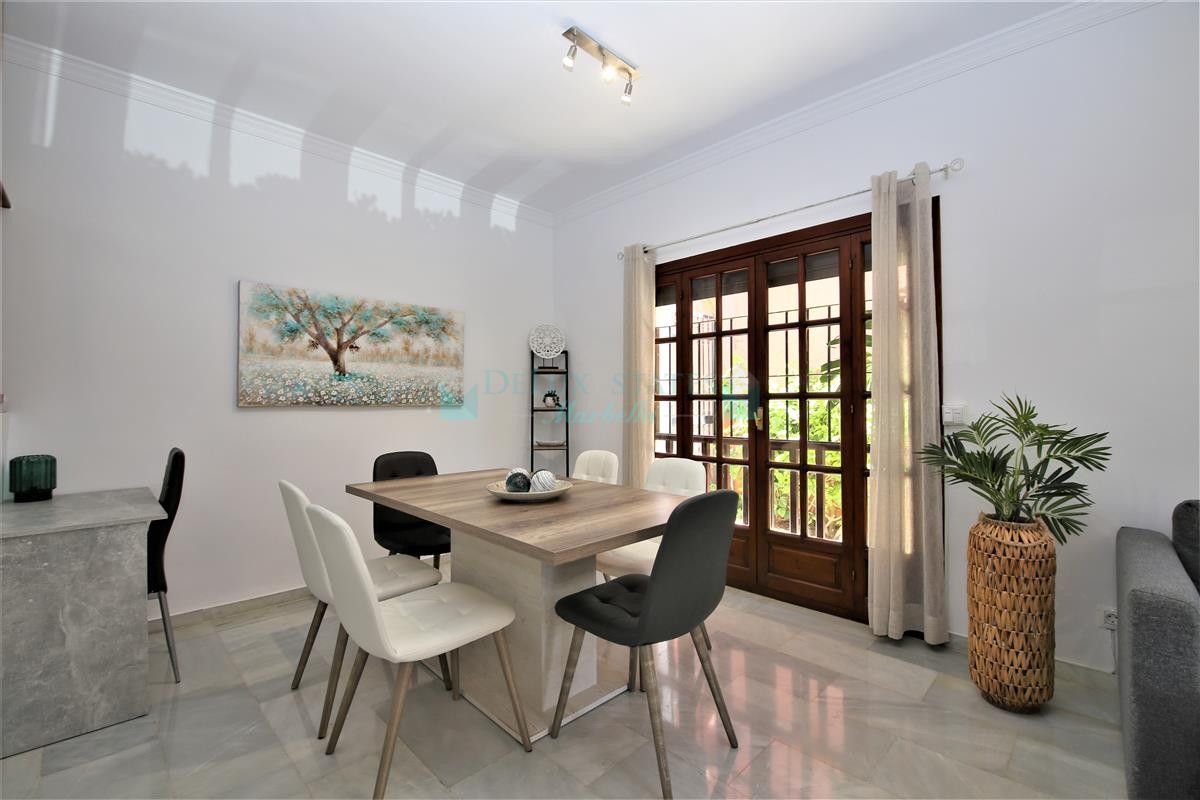 Town House for rent in Estepona