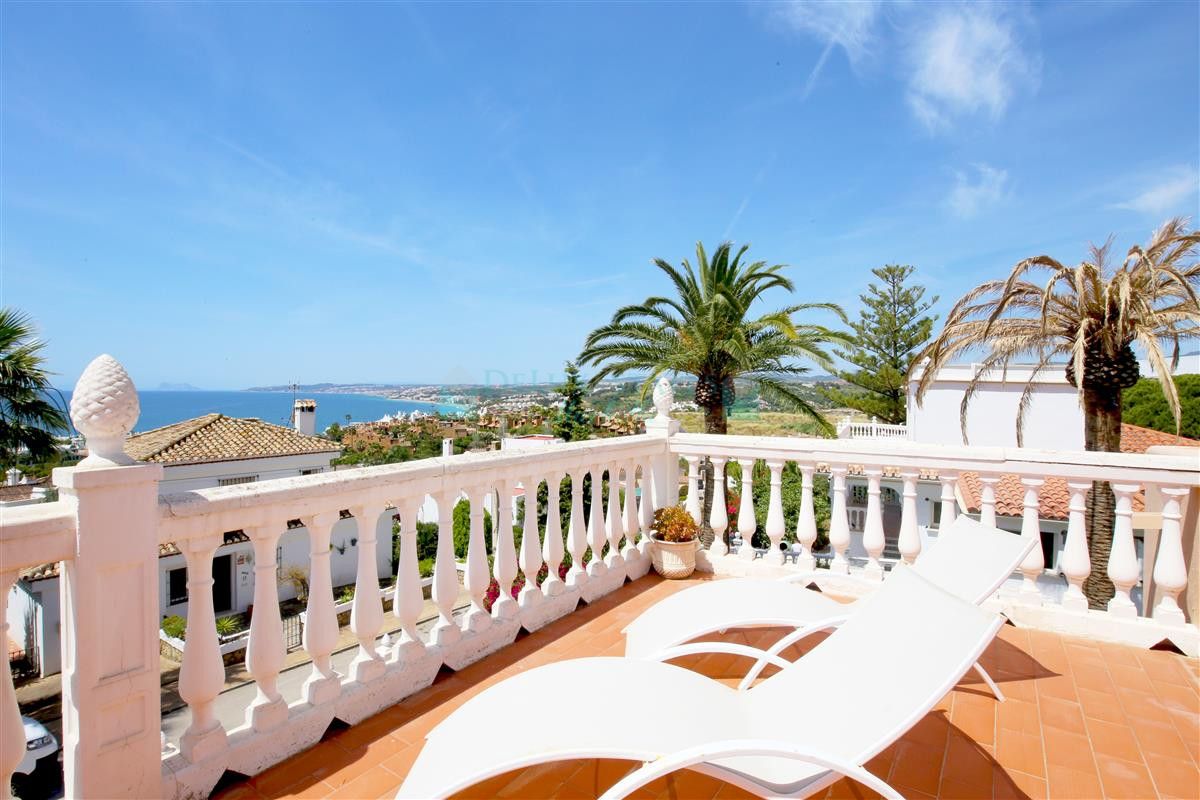 Villa for rent in Estepona