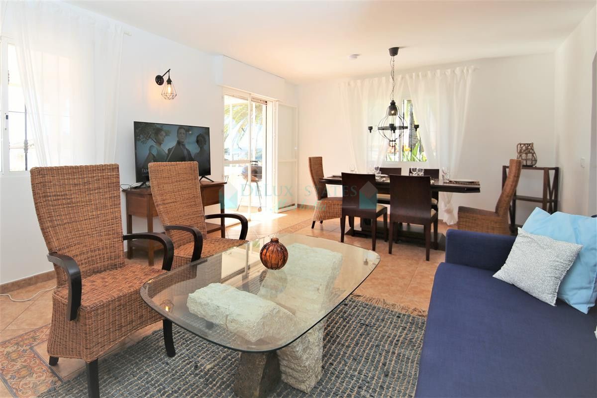 Villa en alquiler en Estepona