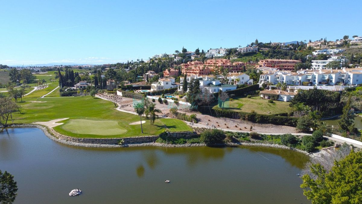 Ground Floor Apartment for sale in El Paraiso, Estepona