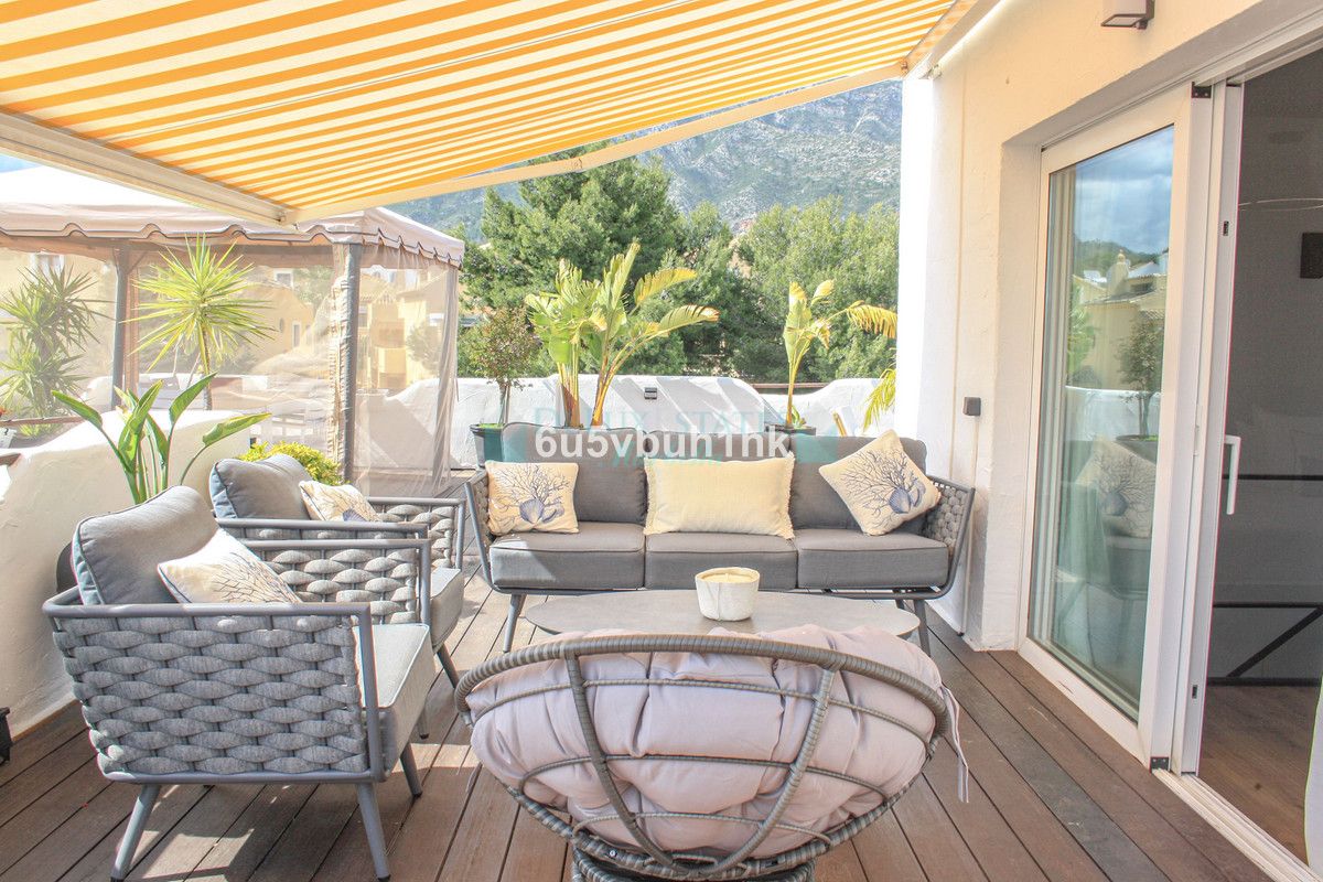 Ground Floor Apartment for sale in Marbella
