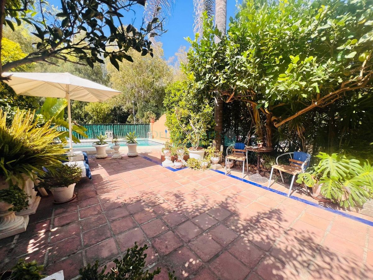 Town House for sale in Marbella Golden Mile