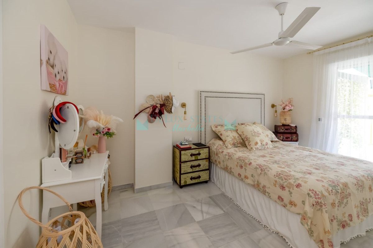 Apartment for sale in Nueva Andalucia