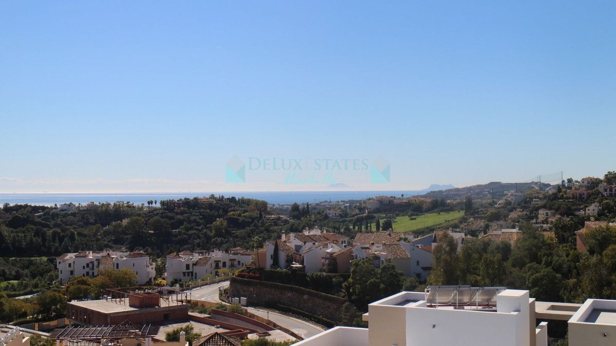 Apartment for rent in Benahavis