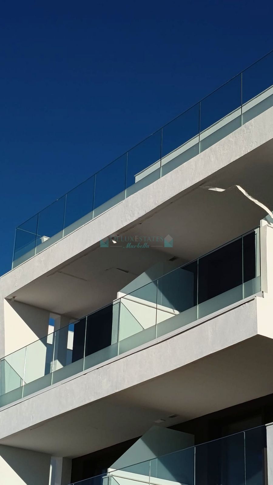 Penthouse for rent in Estepona