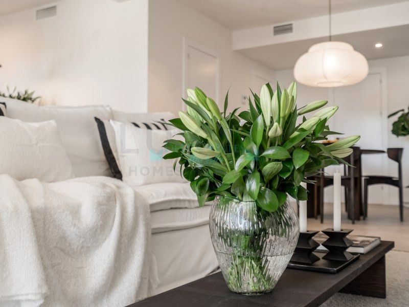 Ground Floor Apartment for sale in Benahavis