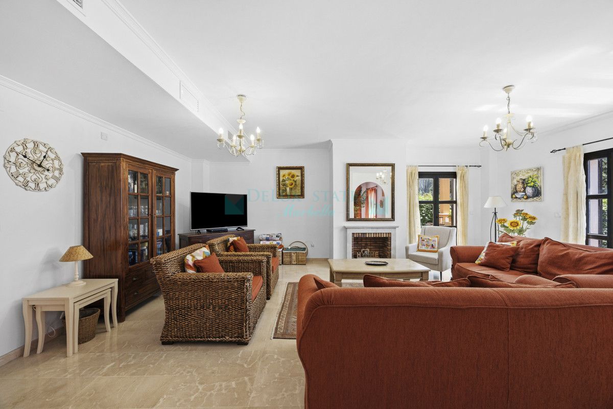 Villa for sale in Guadalmina Alta, San Pedro de Alcantara