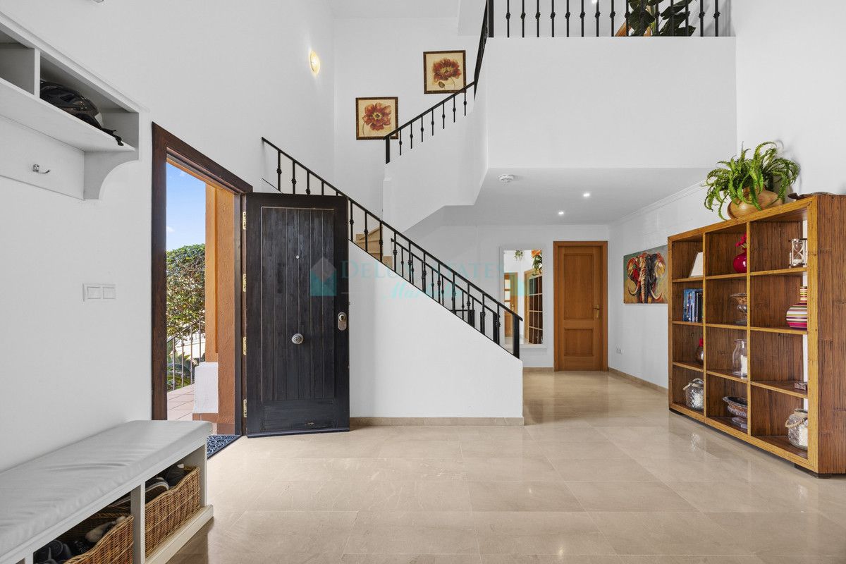 Villa for sale in Guadalmina Alta, San Pedro de Alcantara