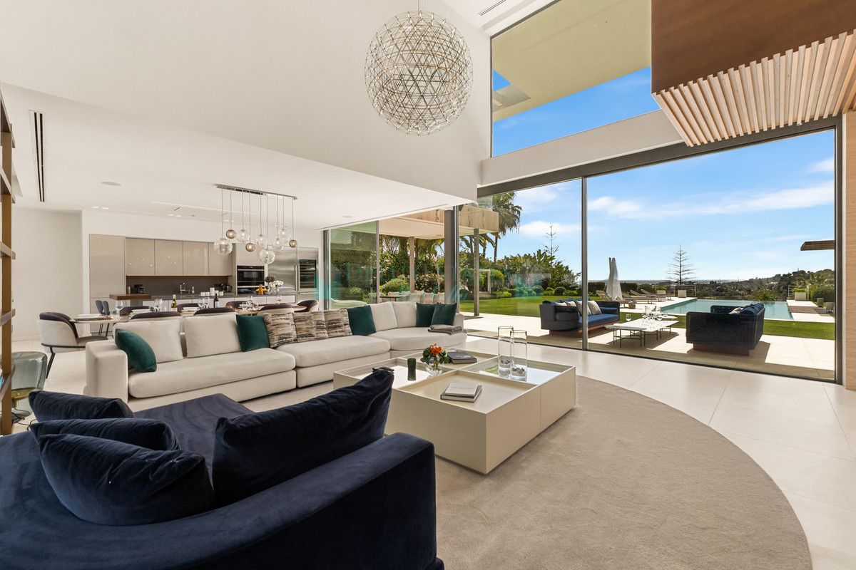 Villa en alquiler en Nueva Andalucia