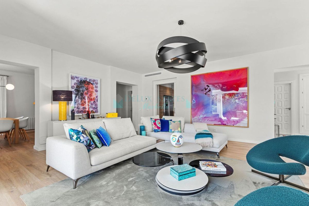 Villa for sale in Marbella Golden Mile