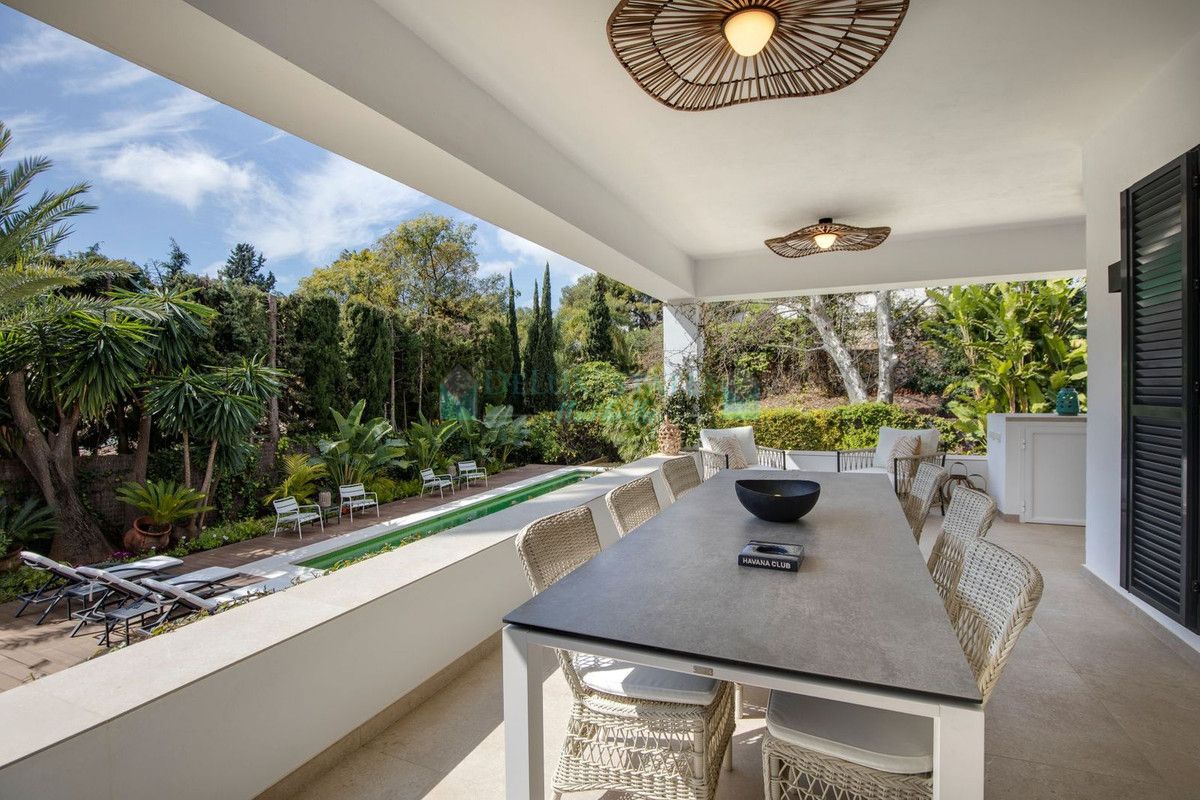 Villa for sale in Marbella Golden Mile