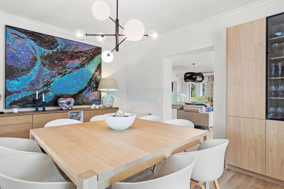 Villa for sale in Marbella Golden Mile